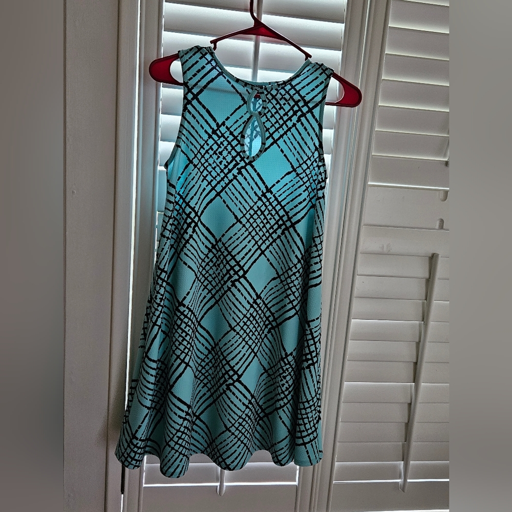 Kaari Blue Women's XS patterned dress with keyhole cutout